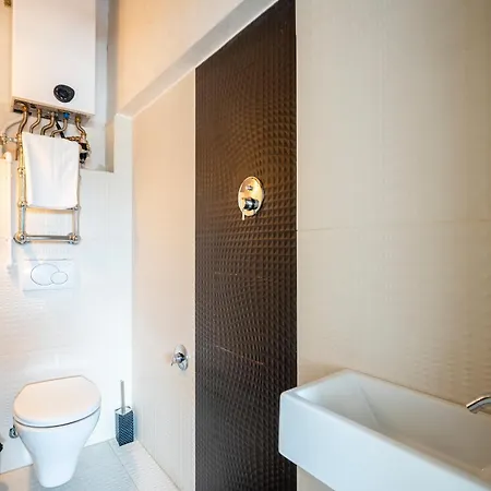 Duomo View And Hammam Apartment *