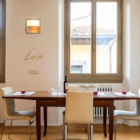 Duomo View And Hammam Apartment *