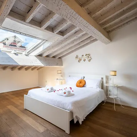 Apartment Duomo View And Hammam *